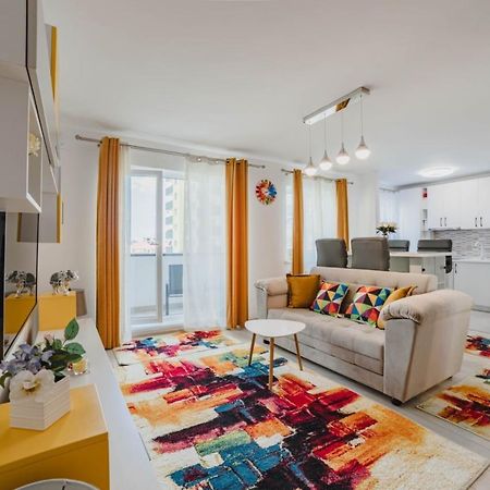 Masterpiece Studio- Free Parking, Wi-Fi, Netflix Braşov Eksteriør billede